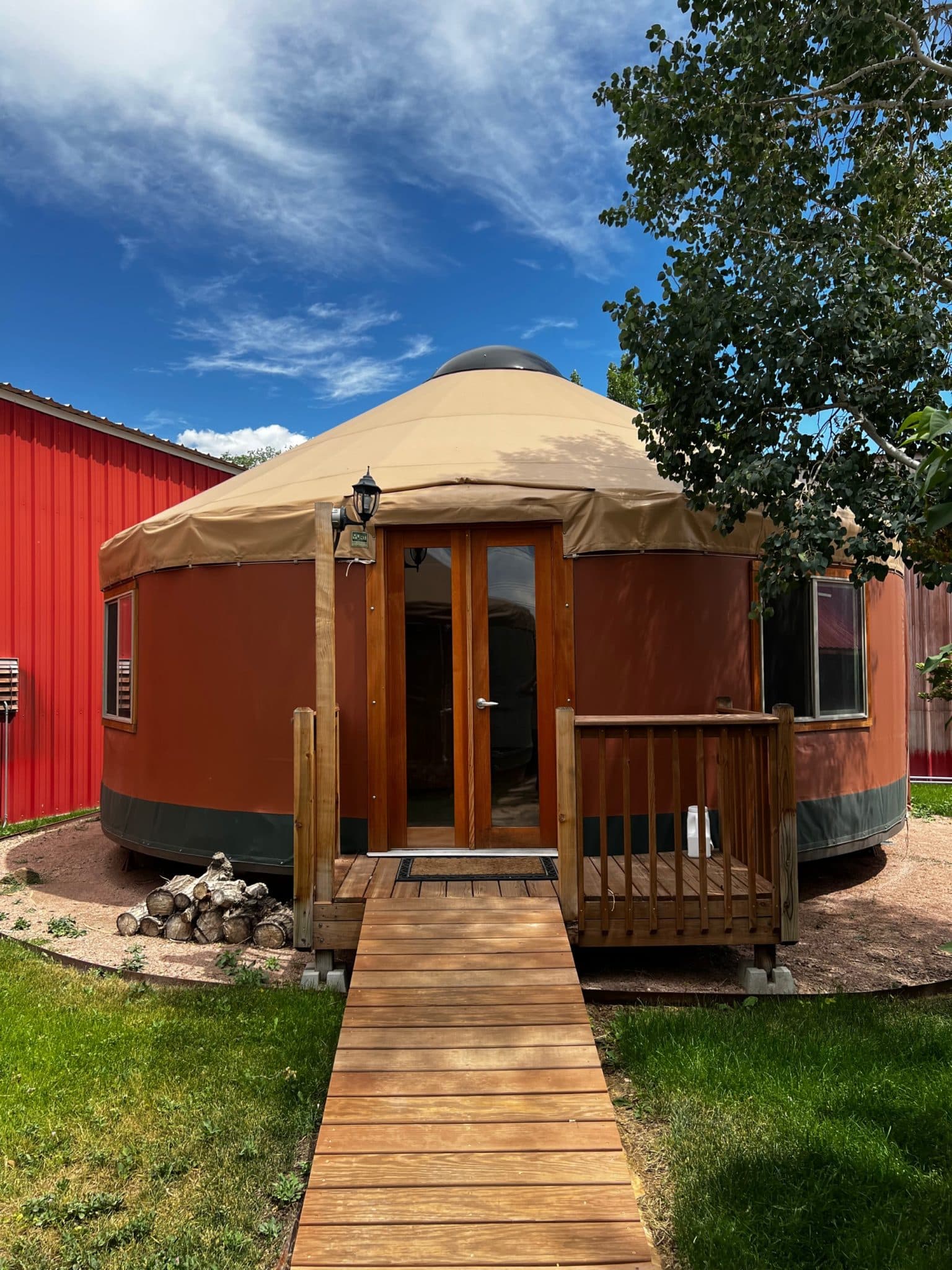 Discover Modern Yurt Living with Secret Creek: Colorado’s Finest in Yurt Design and Comfort