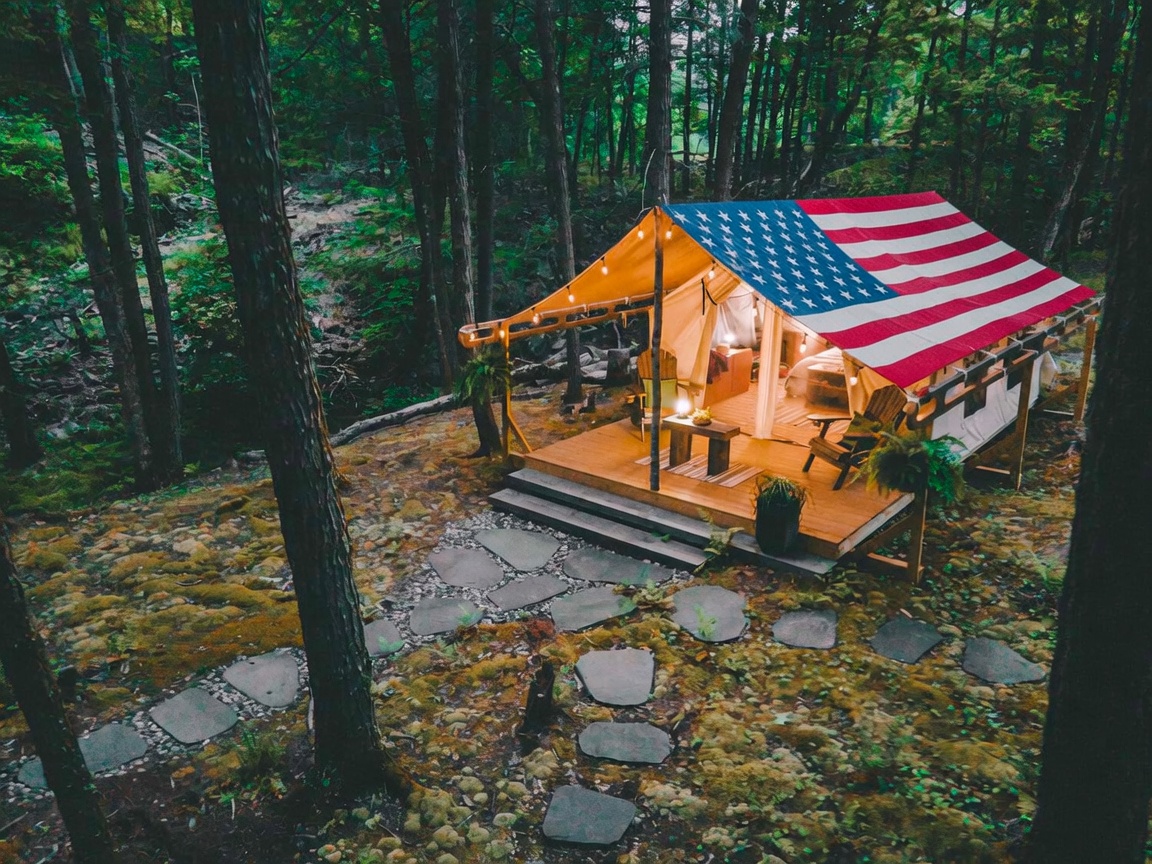 Canvas Wall Tent Guide: Choosing, Pitching, and Living in One